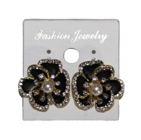 Jewelry - Rhinestone Flower Pearl Earrings